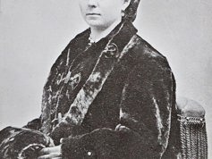 15-Mamma-in-her-Winter-Furs